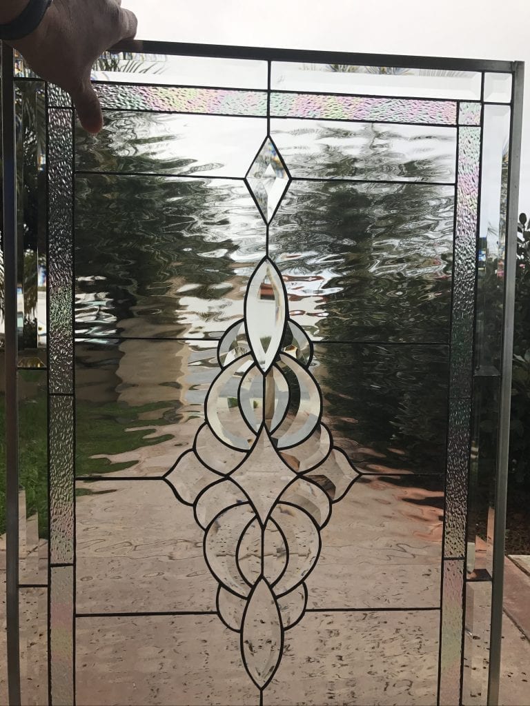 Classic Beveled Clear Glass Cluster With Leaded Waterglass